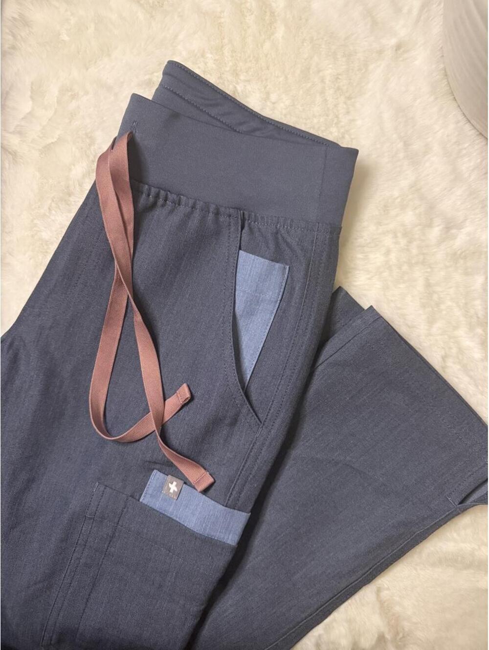 Figs denim scrub pants with pink ribbon, Size XXS #scrubs #medical
